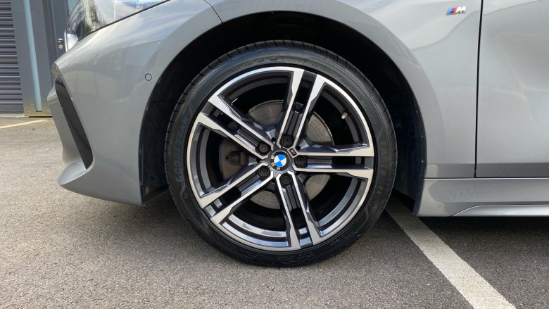 BMW 1 Series 118i [136] M Sport 5dr [Live Cockpit Professional] Petrol Hatchback